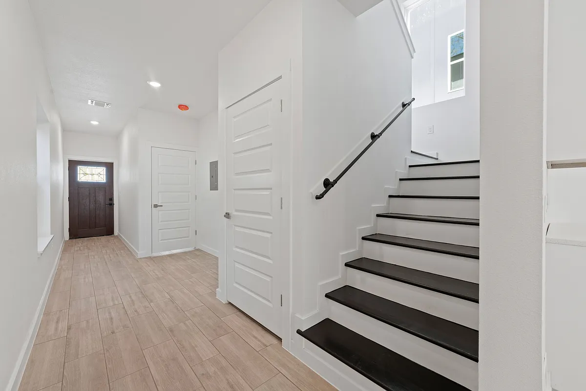 Building Photo - 212 Cooper St #A