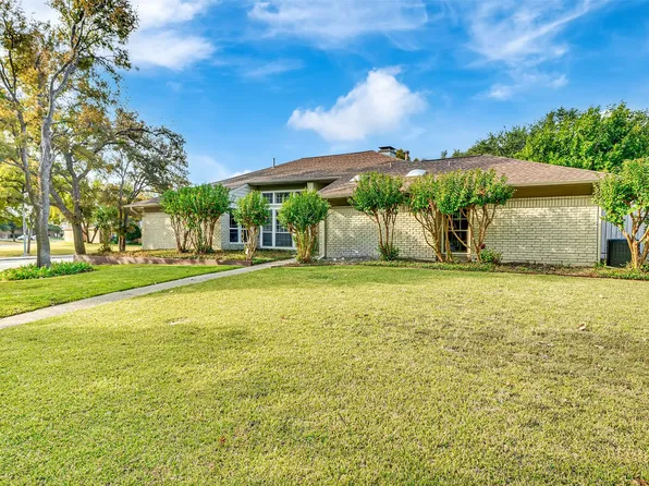 12401 Pleasant Valley Dr, Dallas, TX 75243