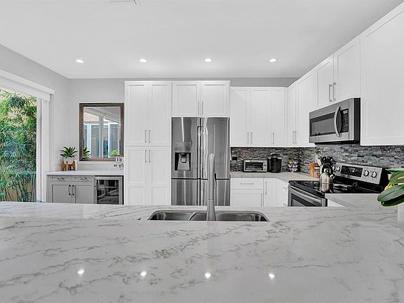 5th image of 1546 Yellowheart Way #Townhouse