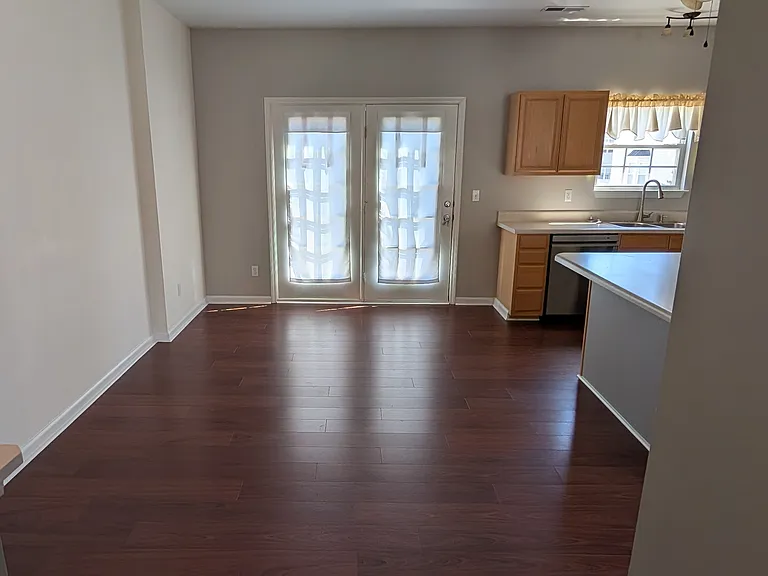 307 Canewood Pl — Photo 5