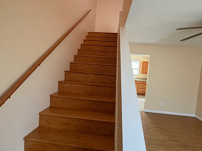 1619 Olive St #B — Photo 4