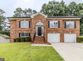 6118 Arbor Links Rd, Lithonia, GA 30058