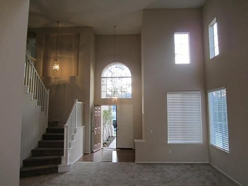 3rd image of 42960 Calle Reva