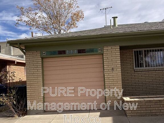 2nd image of 712 Cagua Dr NE