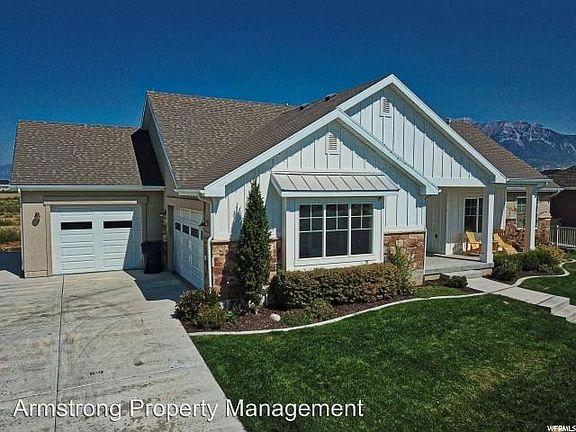 2nd image of 227 E Lake View Dr
