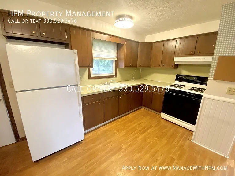 3348 Mollane St NW — Photo 24
