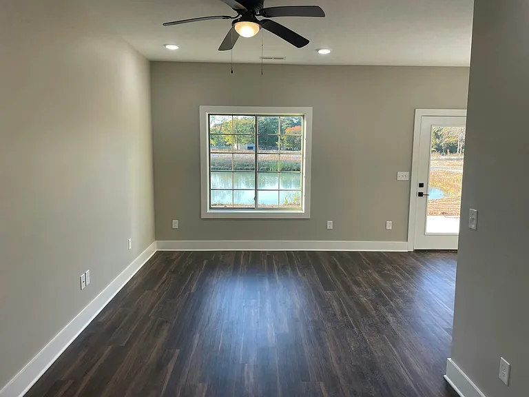 128 Sitz Dr — Photo 6