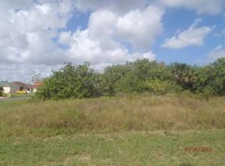 350 SW Hollyhock Dr, Port Saint Lucie, FL 34953