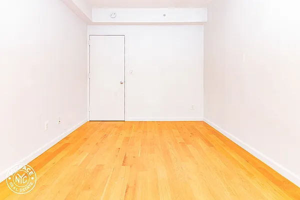 Rented by MySpaceNYC | media 43