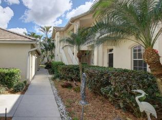 154 Newport Dr APT 1302, Naples, FL 34114