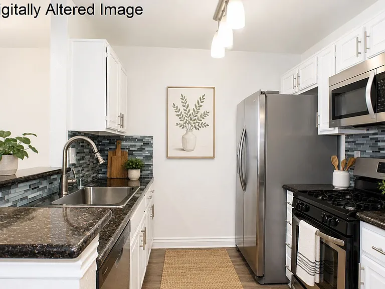 2330 North Cahuenga, LP — Photo 17