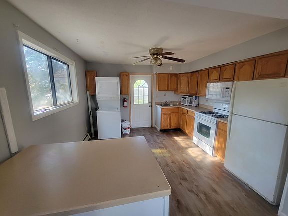 3rd image of 2204 5th Ave