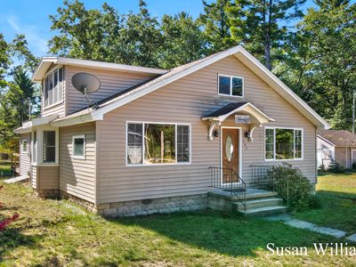 385 W Michigan Rd, Twin Lake, MI, 49457