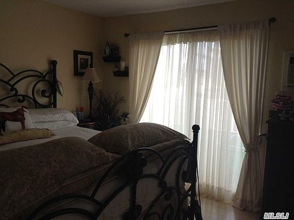 2nd image of 326 Lincoln Ave