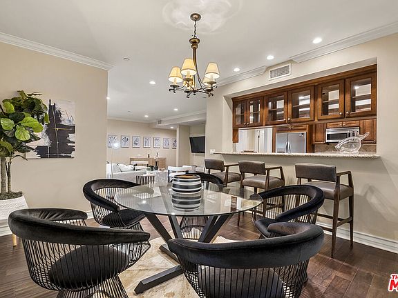 4th image of 2347 Fox Hills Dr APT 101