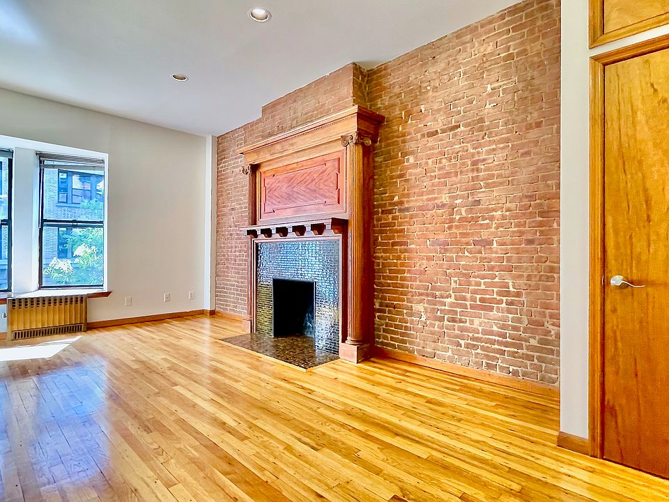 1st image of 319 W 100th St APT 2A