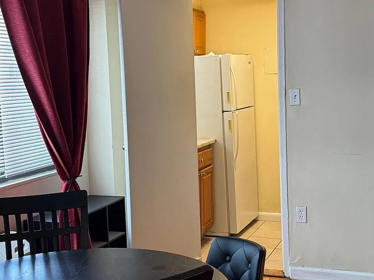 2141 I St NW #516 — Photo 8