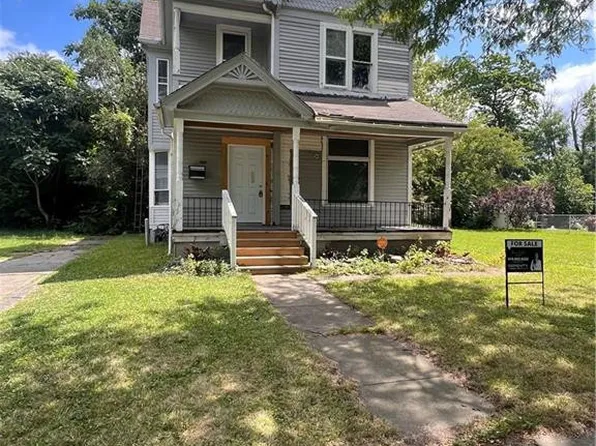 2422 Lawrence Ave, Toledo, OH 43620