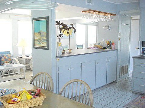 5th image of 303 Dolphin Ln
