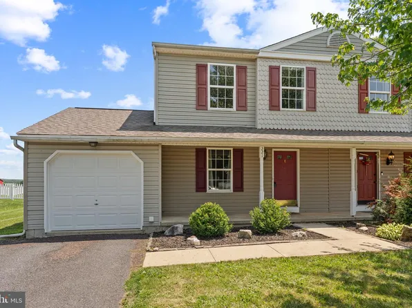 221 Pennwood Dr, Richlandtown, PA 18955