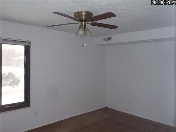 5th image of 16390 Heather Ln #S201