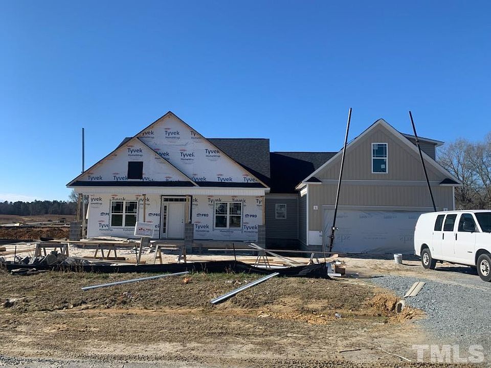 1st image of 55 Pioneer St