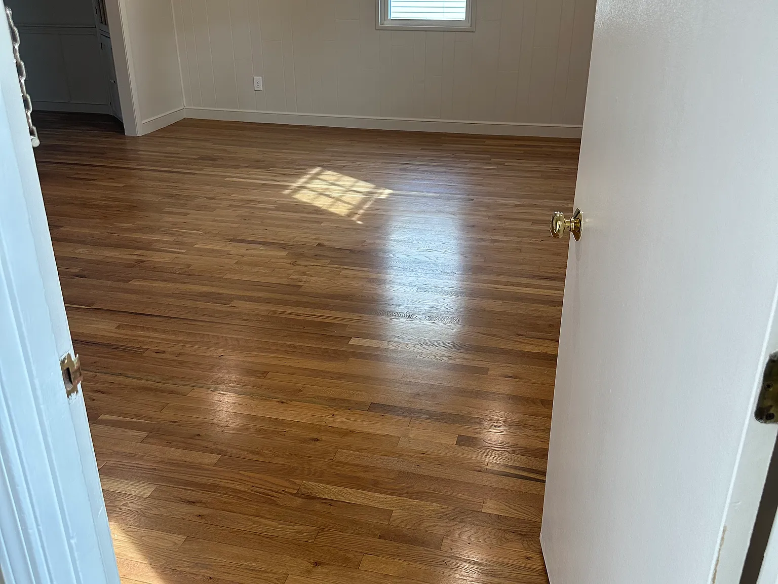 4 bed, 2.5 bath, 1750 sqft, $4,300 — Photo 4