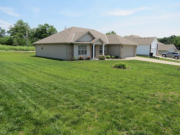 Front Corner
						:
						Big Lot!