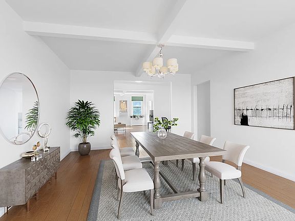 4th image of 265 E 7th St #3