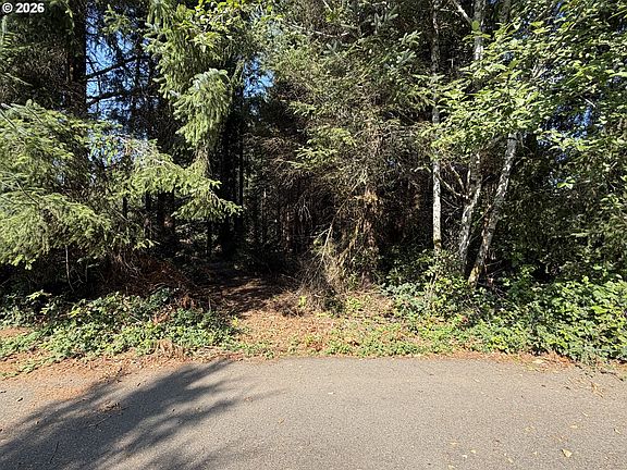 5th image of Clear Lake Rd