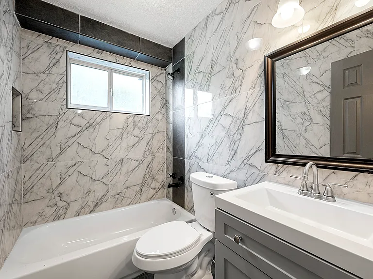 156 Fairfield Pl NW #B-9 — Photo 1