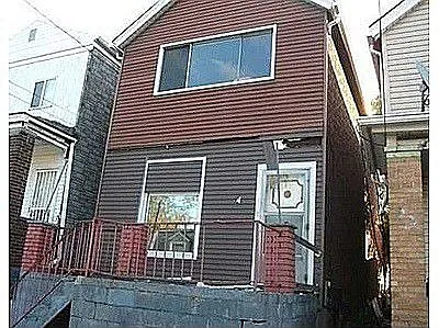 4 Dick St photo 1