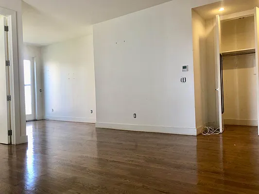 Rented by Rentopia | media 44