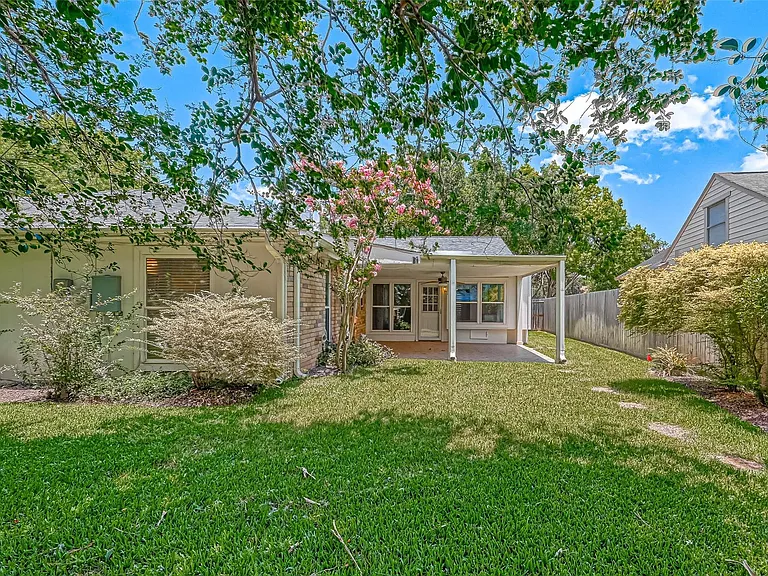 2922 Lakefield Way — Photo 38