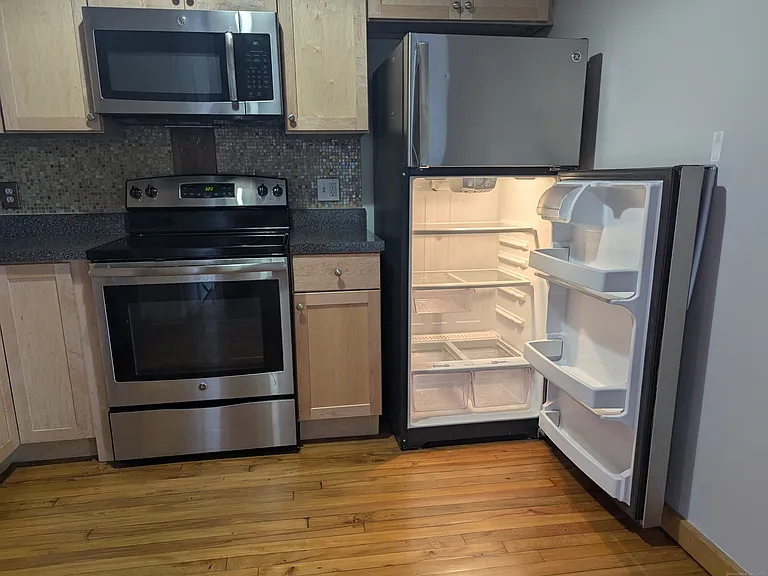 325 Lafayette St #8106 — Photo 6