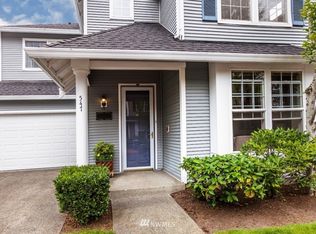 547 227th Ct NE #11, Sammamish, WA 98074