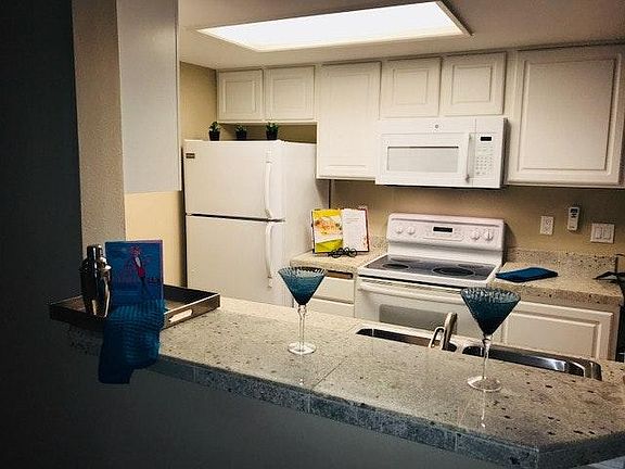 Kitchen Bar