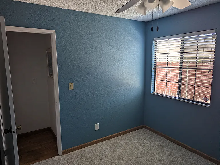 3438 Gregory Dr — Photo 3