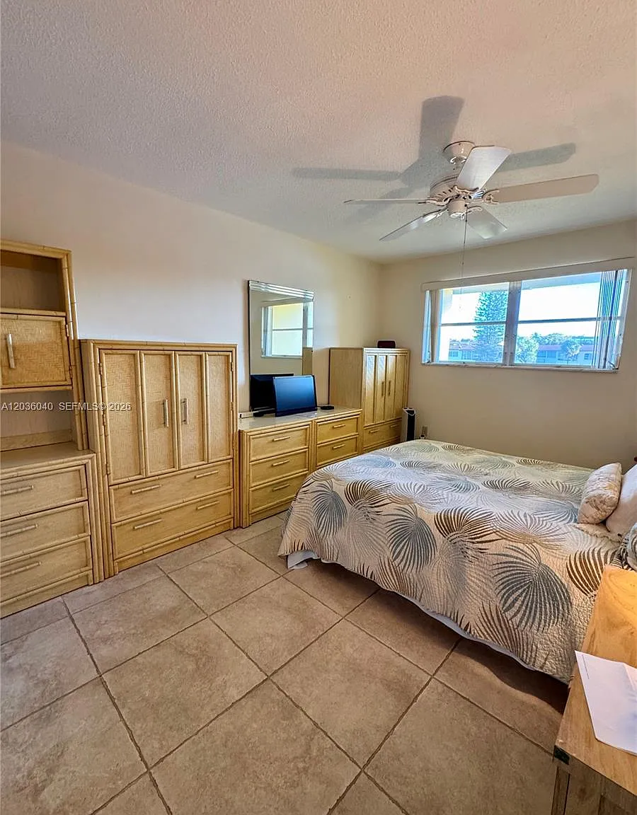 Bisc Lake Gardens Condo N — Photo 3