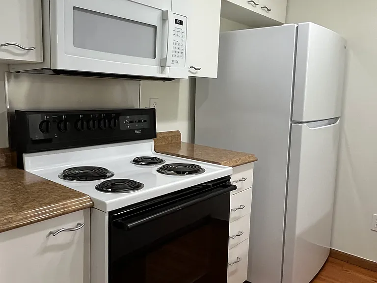 2252 Murphy Way — Photo 8