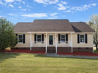 54 Lynn Ln, Selma, NC 27576