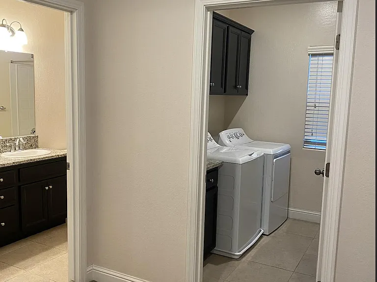 4029 Sierra Madre Ave — Photo 72