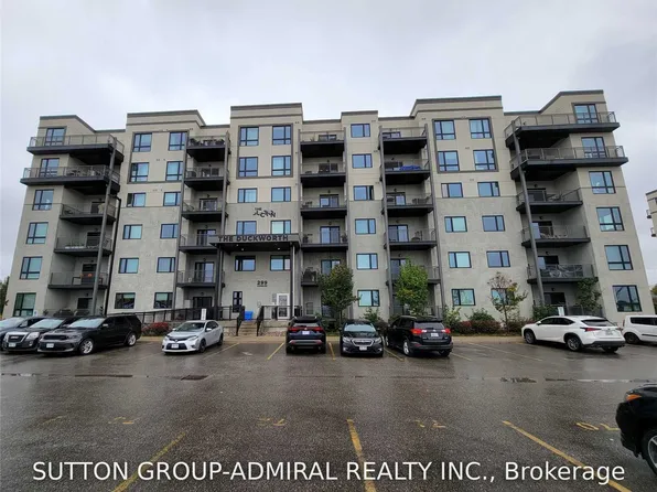 299 Cundles Rd E #303, Barrie, ON L4M 0K9
