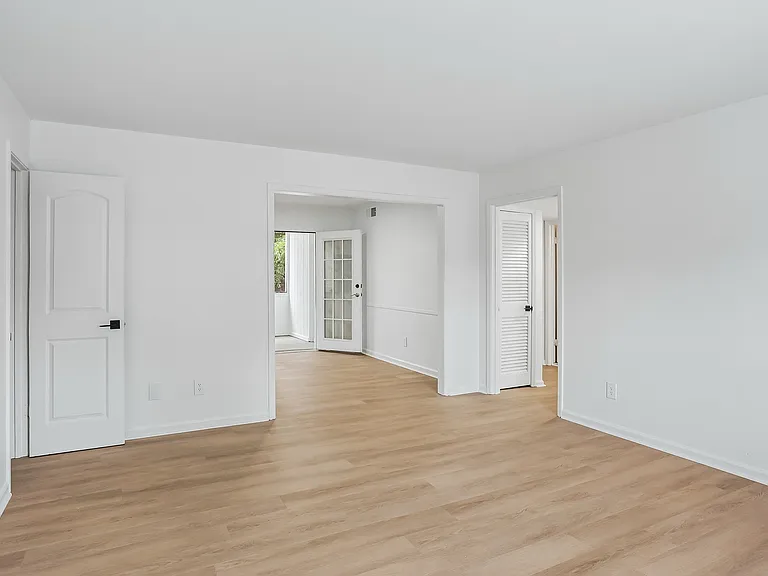 ReNew Chastain — Photo 21