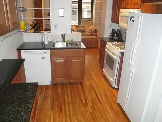 Rented by Citi Habitats | media 13