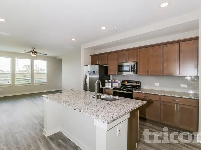 509 Raglands Rd — Photo 4