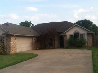 324 Ridgemont Ave, Lowell, AR 72745