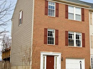 47552 Tenfoot Island Ter, Sterling, VA