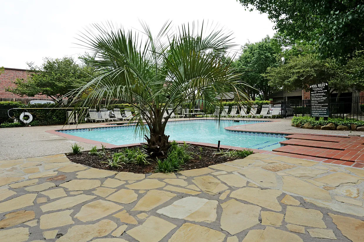 Parkford Oaks — Photo 2