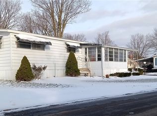 32 Keuka Ln #32, Manchester, NY 14504